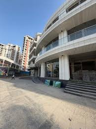 On-site view of the Mall of Expressway commercial building in Greater Noida